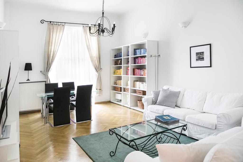 Roommate Apartments Boduena ワルシャワ 部屋 写真